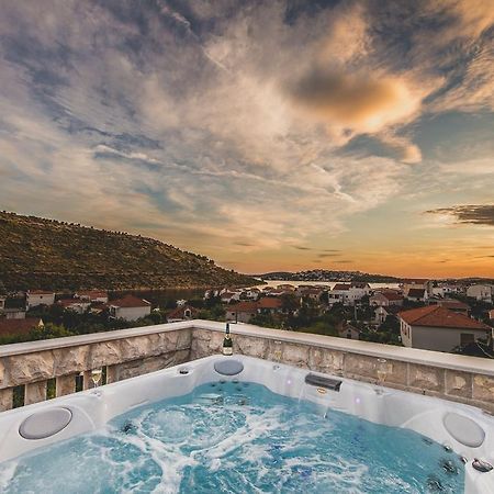Apartments Villa Monique Rogoznica  Cameră foto